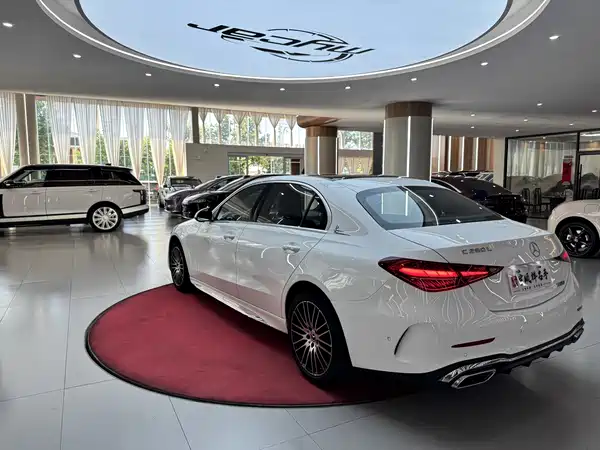 Mercedes-Benz C-Class 2023