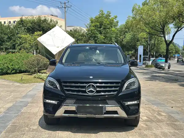 Mercedes-Benz M-Class 2013