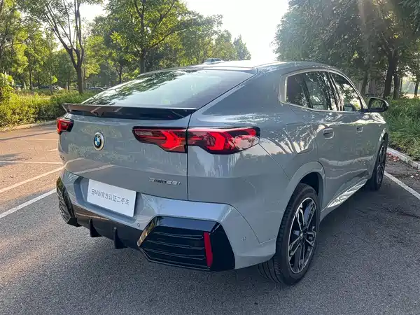 BMW X2 2025