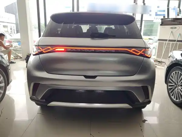 BYD Dolphin 2024