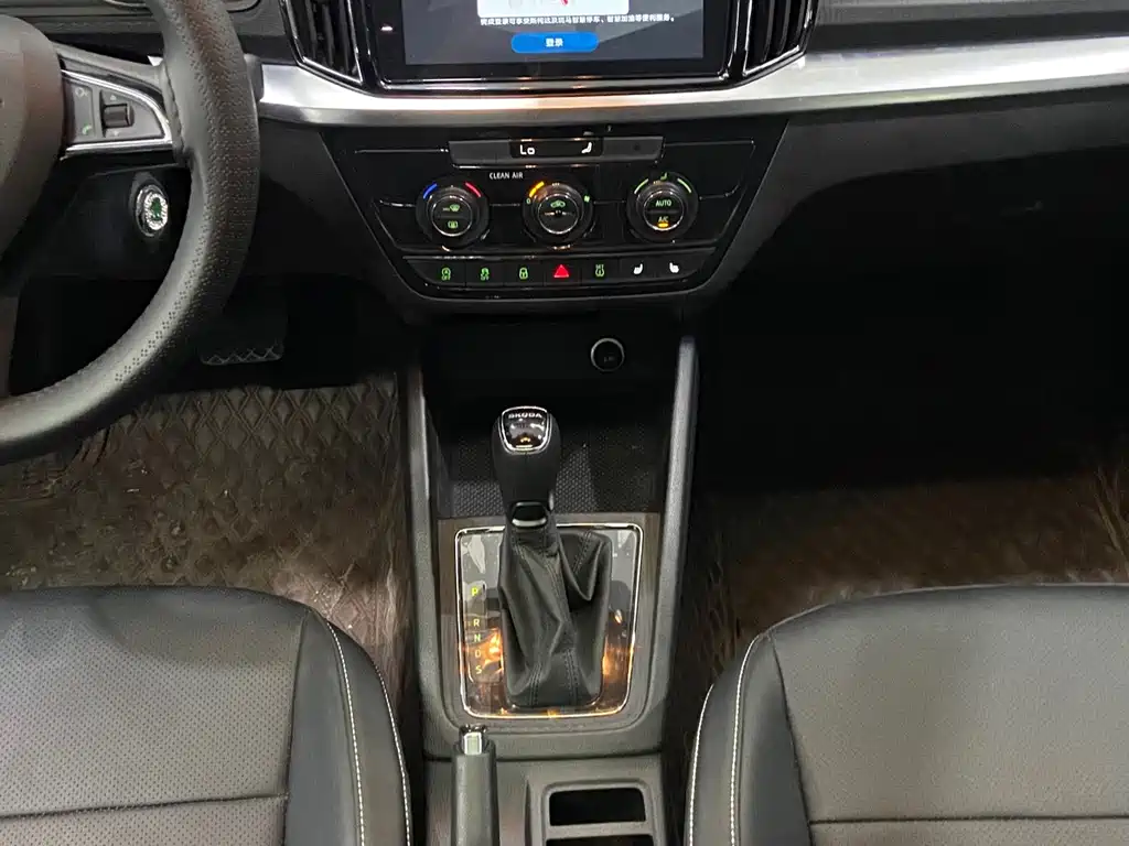 Skoda Kamiq 2023 — фото 19