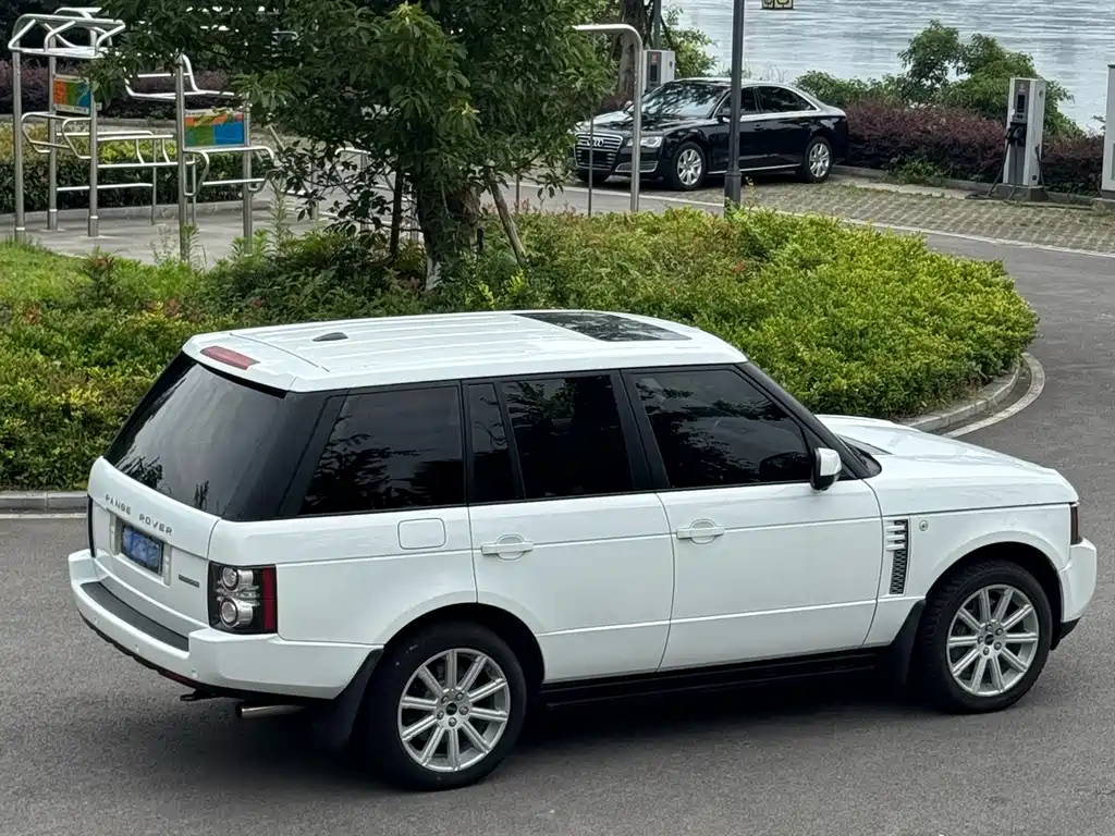 Land Rover Range Rover 2012 — фото 8