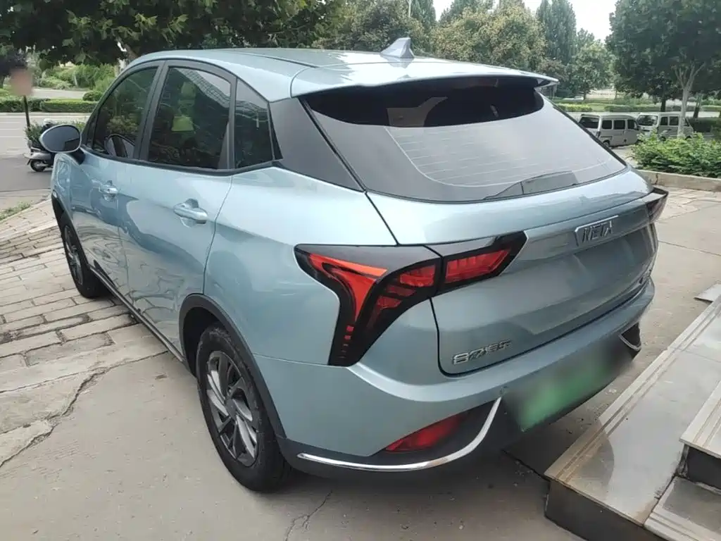 Neta V 2022