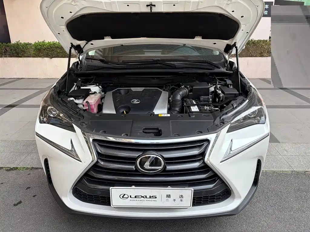 Lexus NX 2016