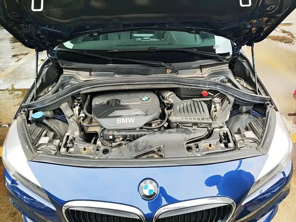 BMW 2 Series Station Wagon 2018 — фото 20