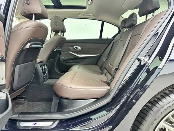 BMW 3 Series 2022