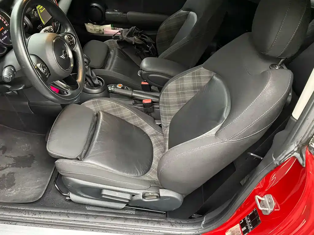 MINI Mini 2018