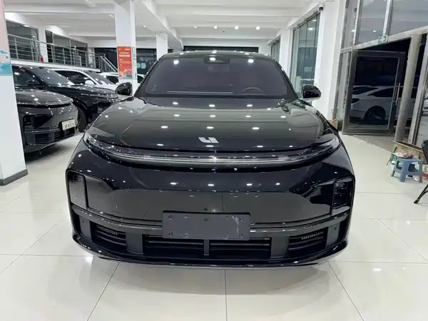Li Auto L7 2025