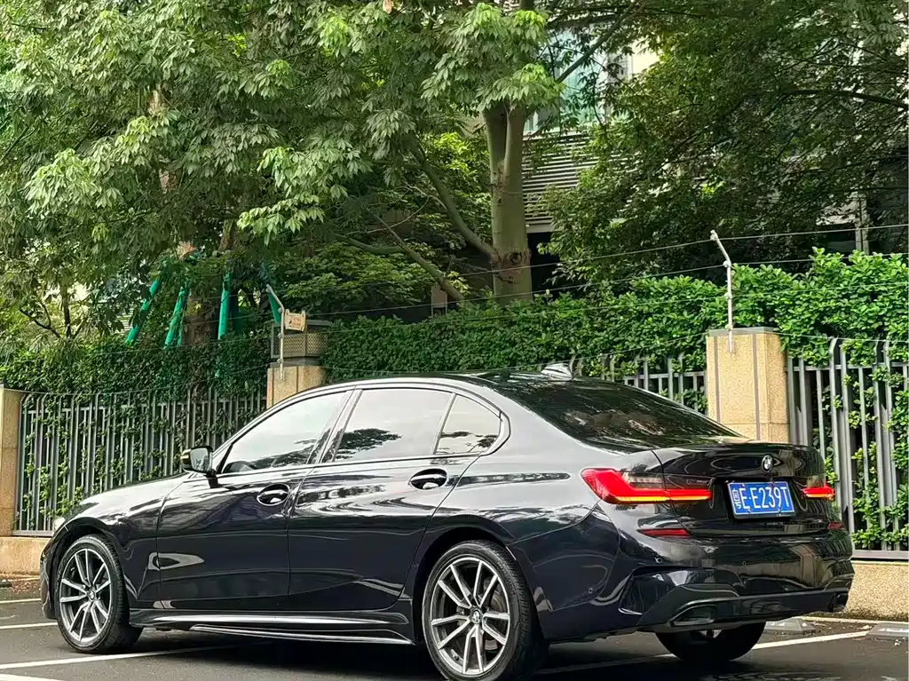 BMW 3 Series 2020