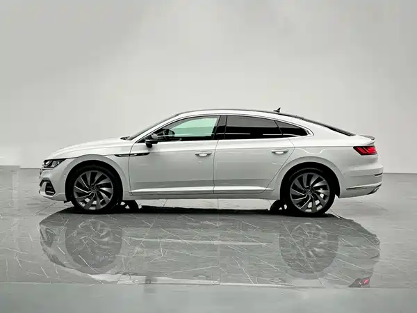 Volkswagen CC 2024
