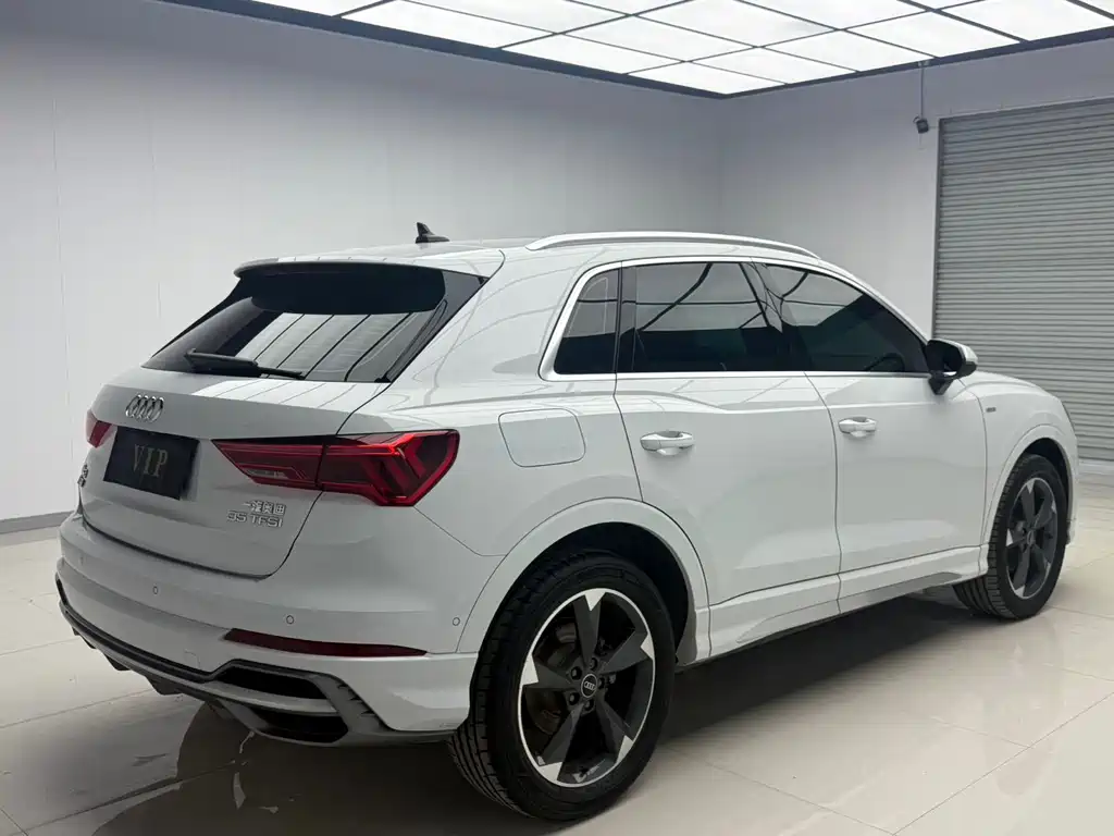 Audi Q3 2023