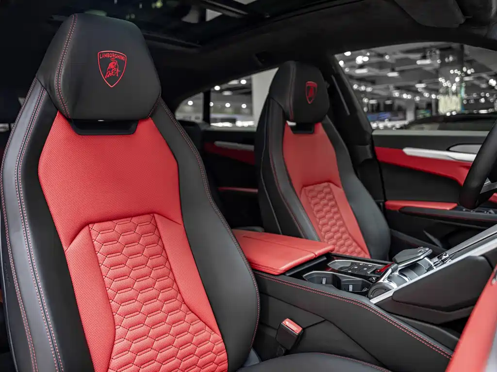 Lamborghini Urus 2021 — фото 12