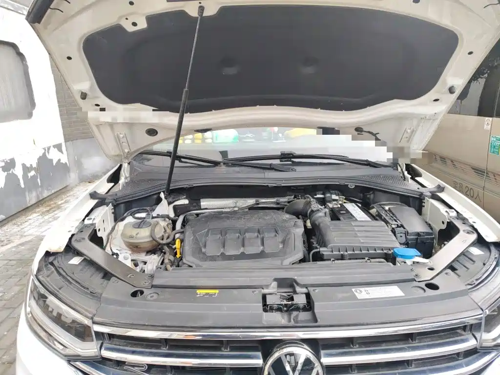 Volkswagen Tiguan L 2022 — фото 11