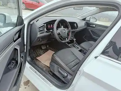 Volkswagen Sagitar 2021