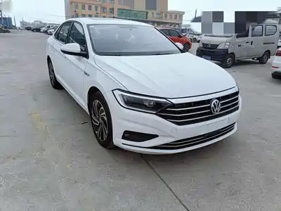 Volkswagen Sagitar 2021