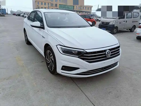Volkswagen Sagitar 2021