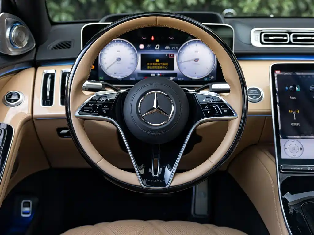 Mercedes-Benz Maybach S-Class 2023 — фото 13