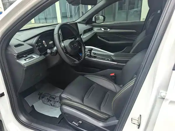 Geely Xingrui 2023