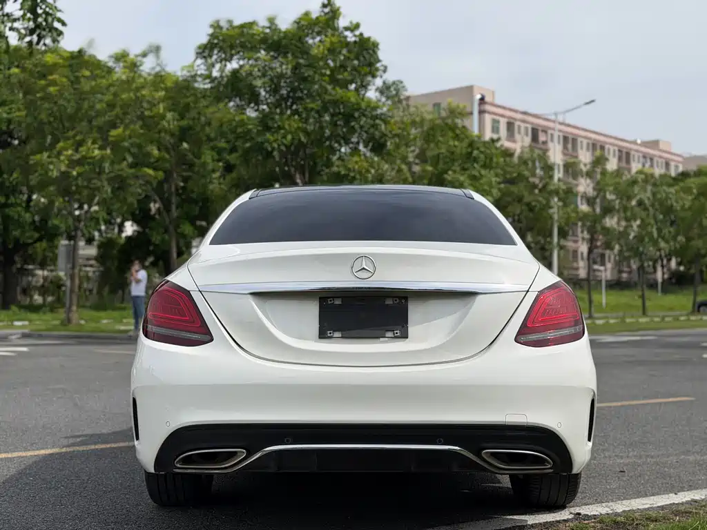 Mercedes-Benz C-Class 2018