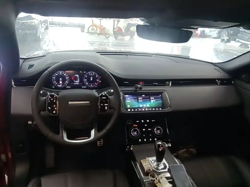Land Rover Range Rover Evoque 2021 — фото 10