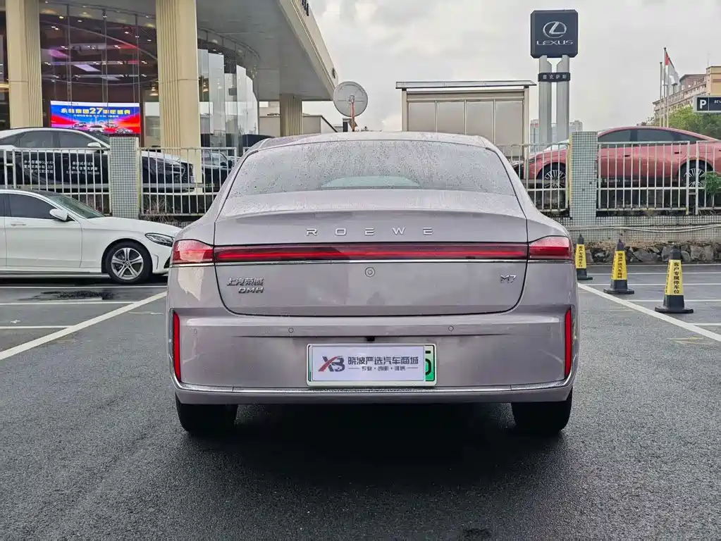 Roewe M7 DMH 2025 — фото 4