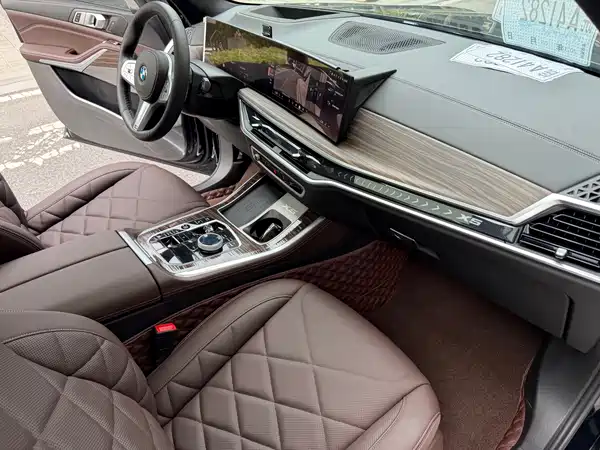 BMW X5 2024