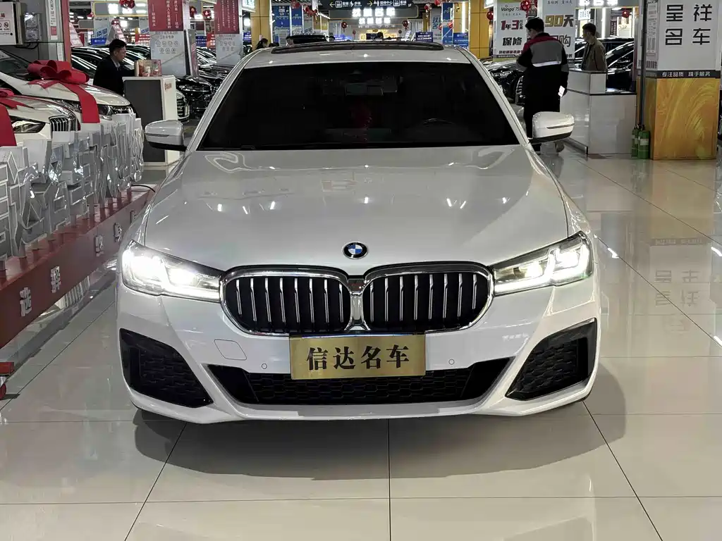 BMW 5 Series 2022