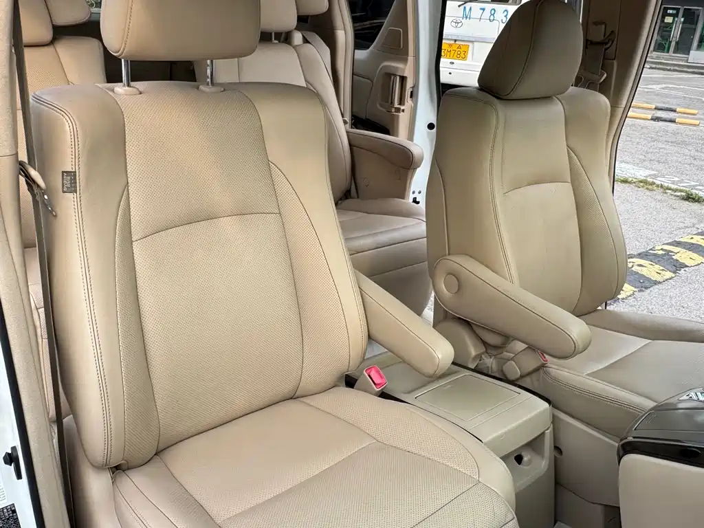 Toyota Alphard 2012 — фото 20