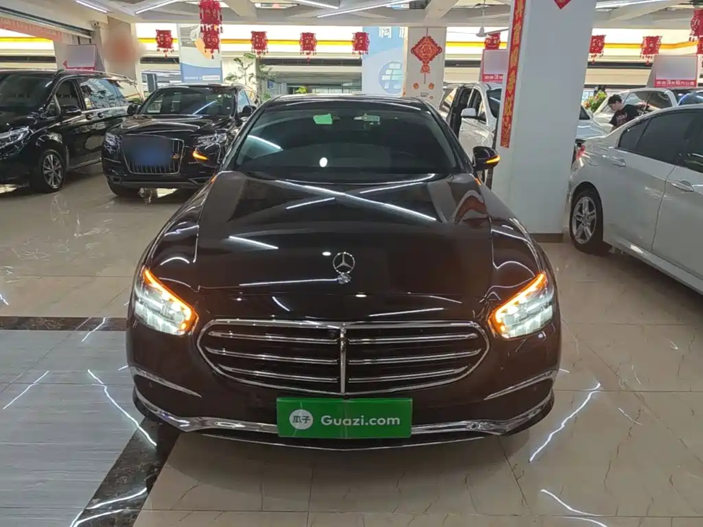 Mercedes-Benz E-Class 2022