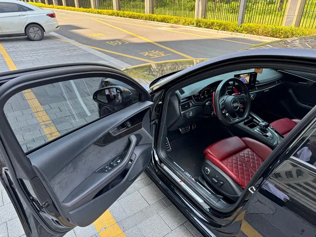 Audi S4 2021