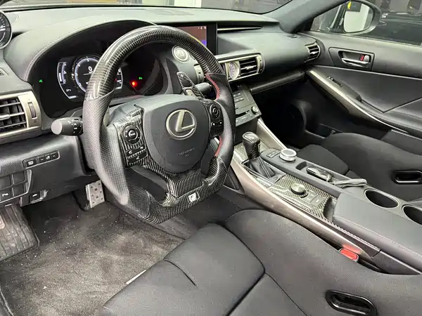 Lexus IS 2015