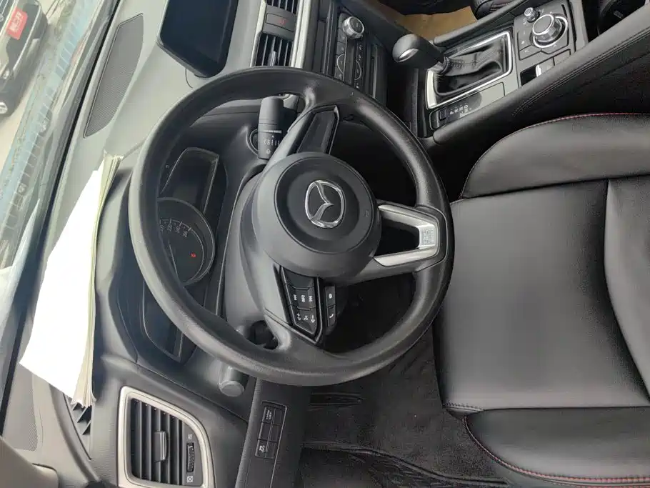 Mazda 3 Angkesela 2019 — фото 15