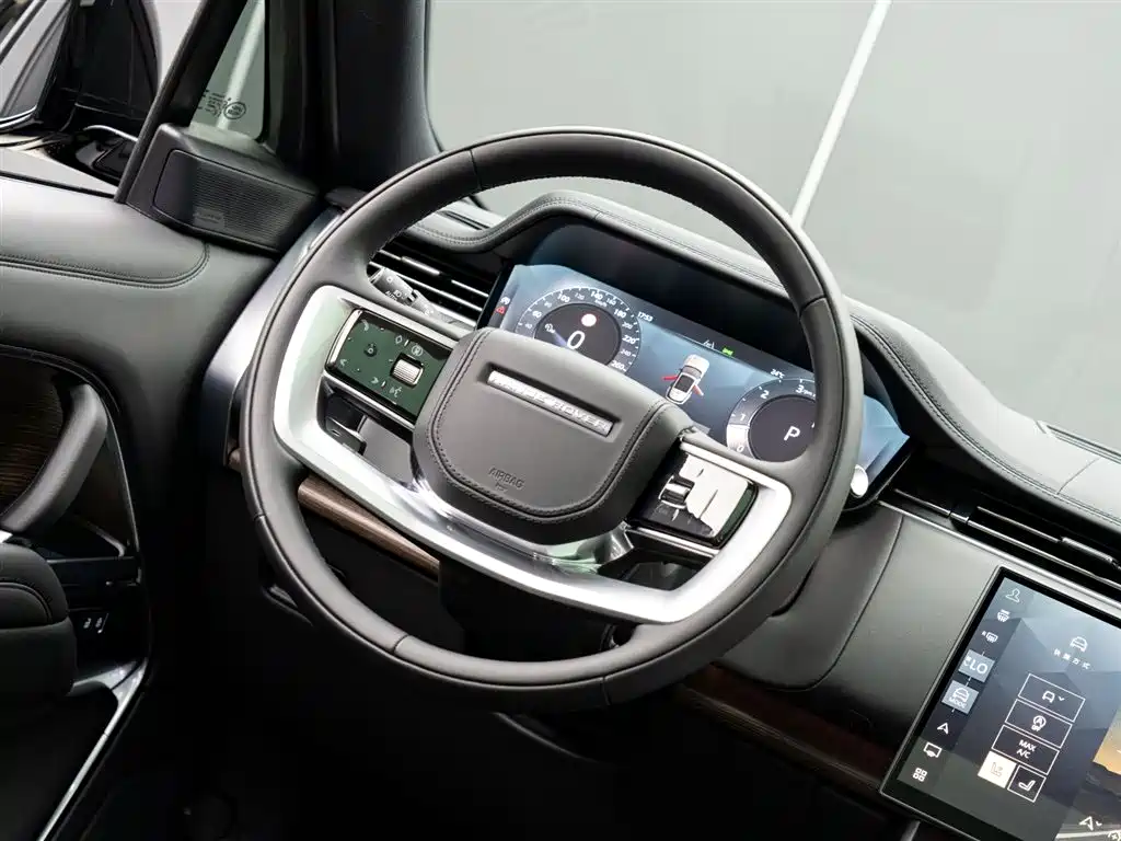 Land Rover Range Rover 2026 — фото 16