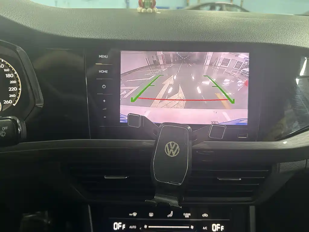 Volkswagen Bora 2021