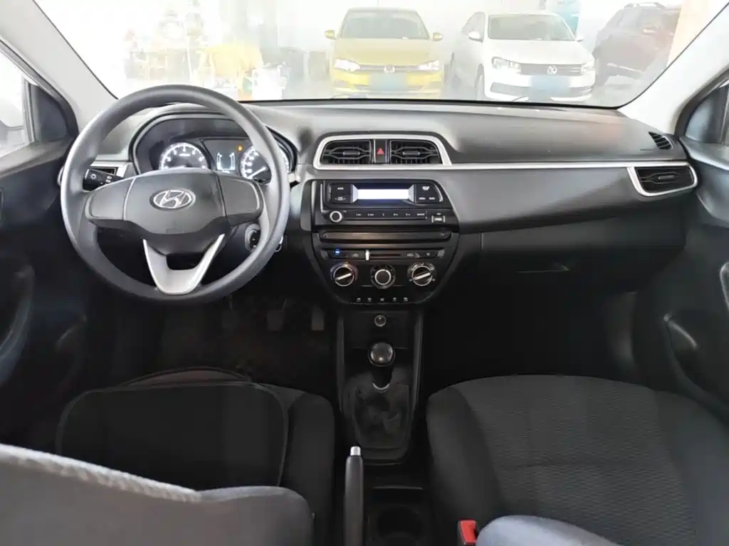 Hyundai Accent 2021 — фото 10