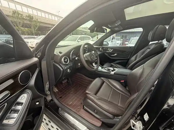 Mercedes-Benz GLC 2018