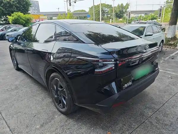Toyota bZ3 2024