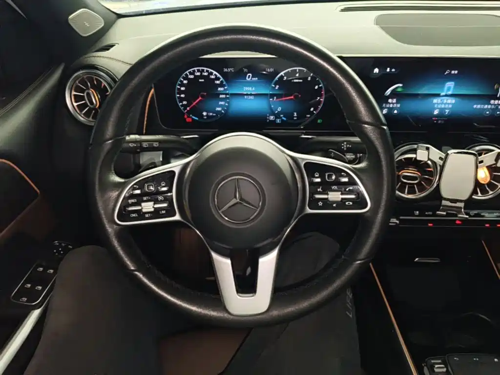 Mercedes-Benz GLB 2020 — фото 11