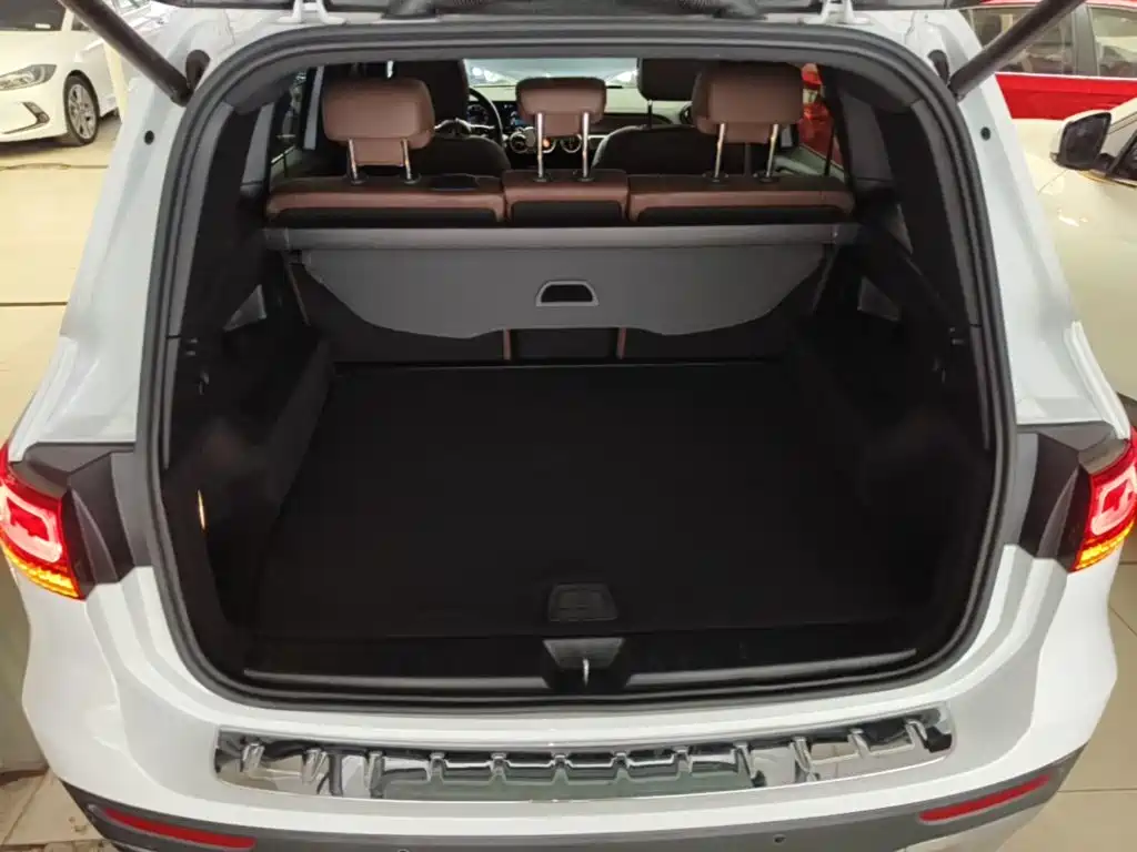 Mercedes-Benz GLB 2020 — фото 19