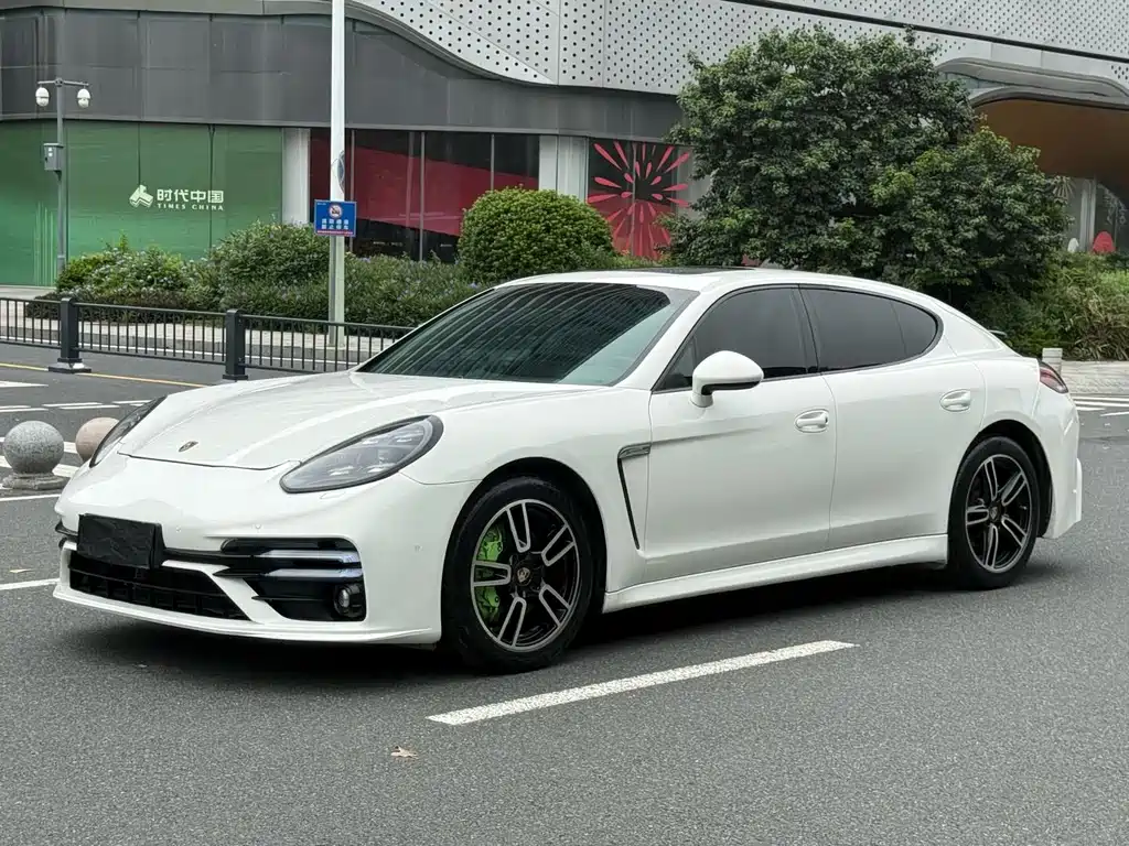 Porsche Panamera 2011