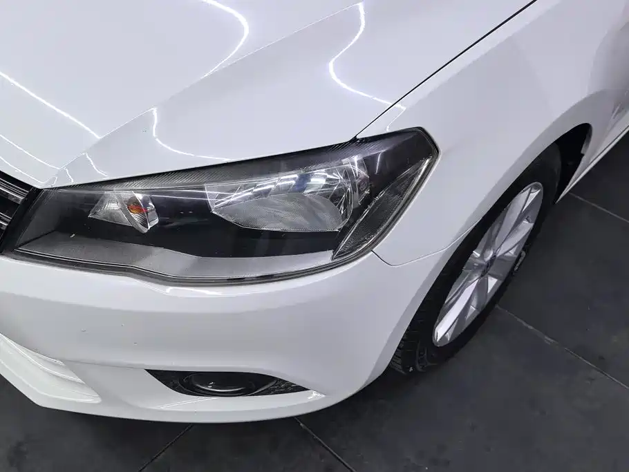 Volkswagen Jetta 2014
