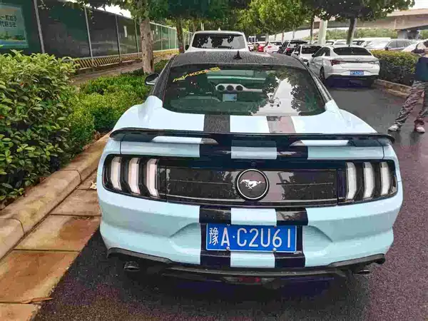 Ford Mustang 2021