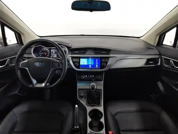 Geely Emgrand GS 2017