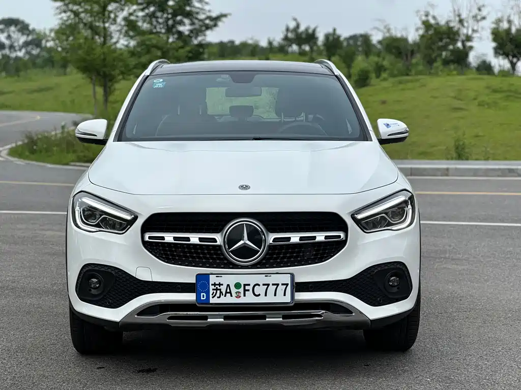 Mercedes-Benz GLA 2020