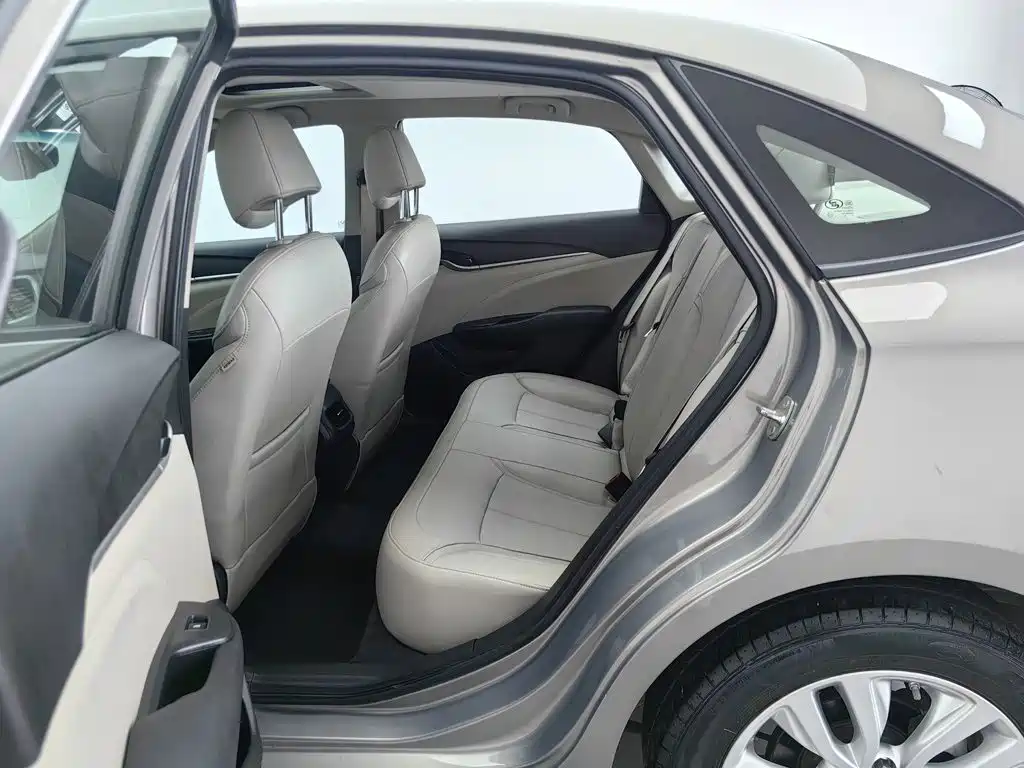 Buick Excelle GT 2019 — фото 15