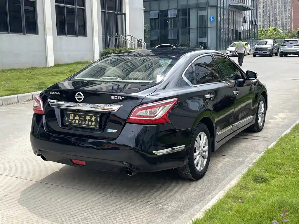 Nissan Teana 2015