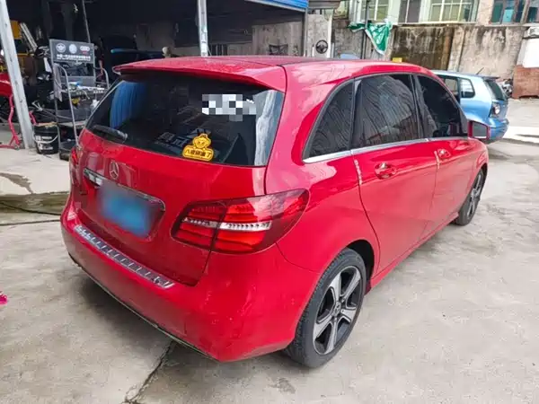 Mercedes-Benz B-Class 2017