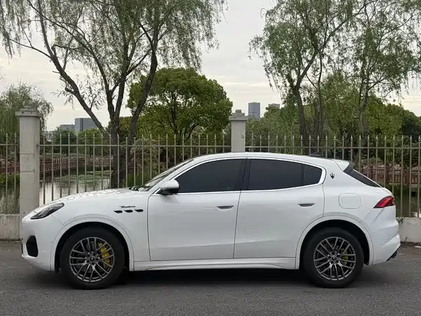 Maserati Grecalegrecale 2022