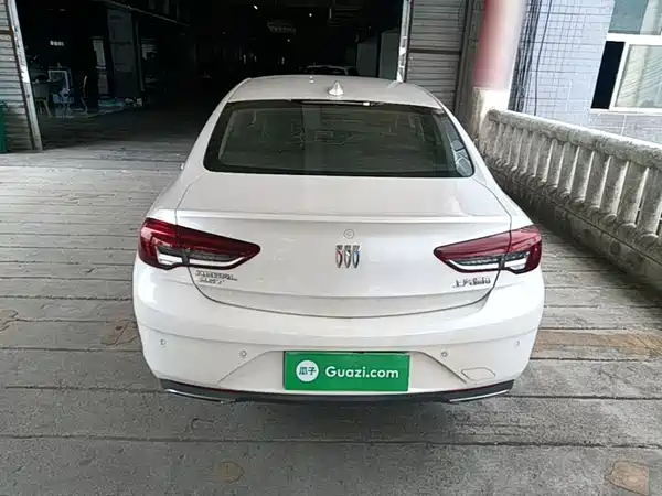 Buick Regal 2024
