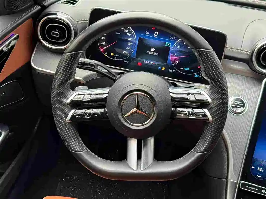 Mercedes-Benz C-Class 2022 — фото 6
